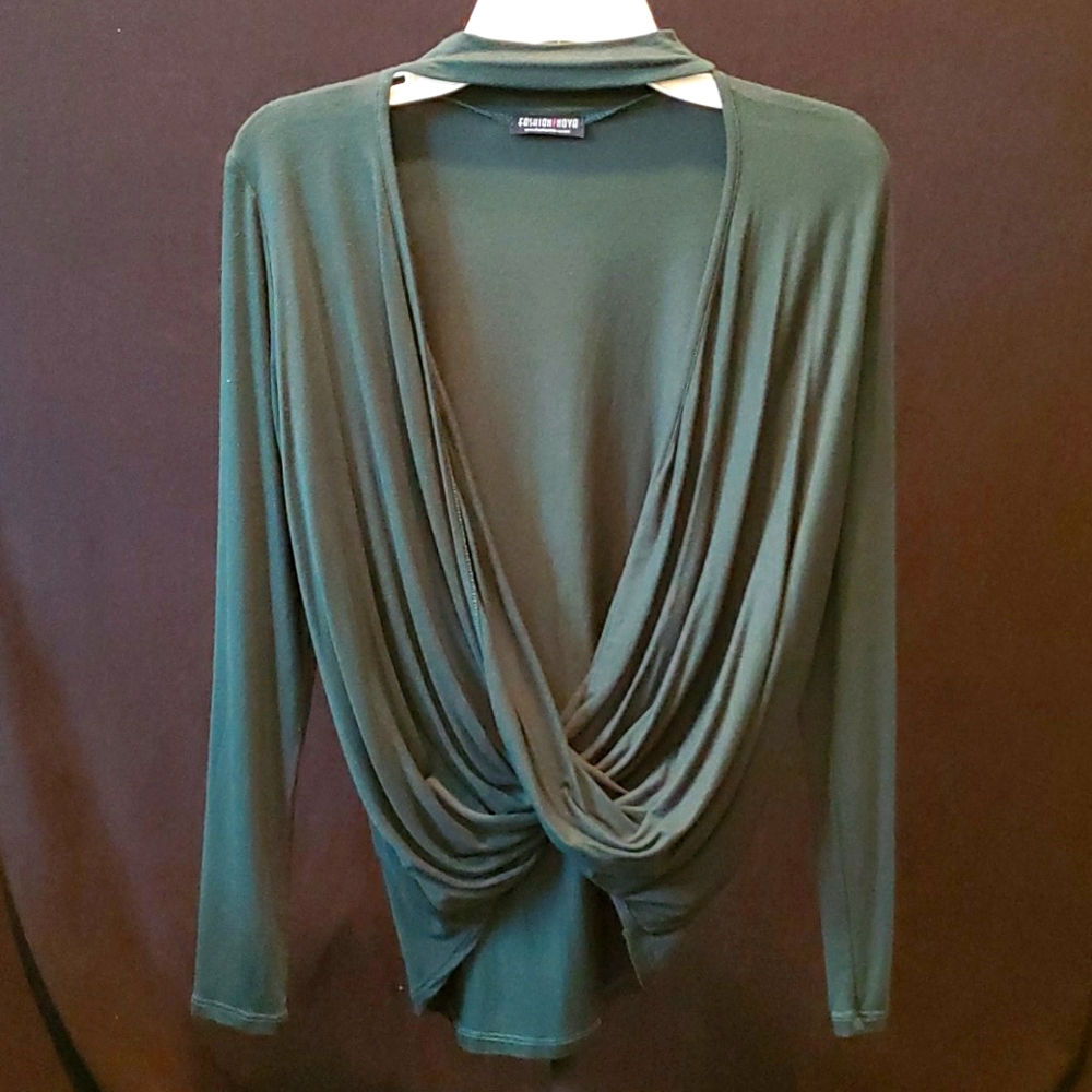 Super SEXY drape blouse
